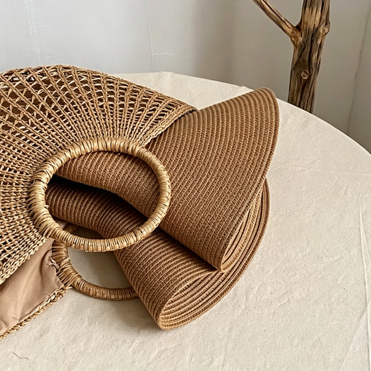 Brown Straw Hat Wide Brim Foldable Beach Sun Hat Palm Leaf Vacation Style
