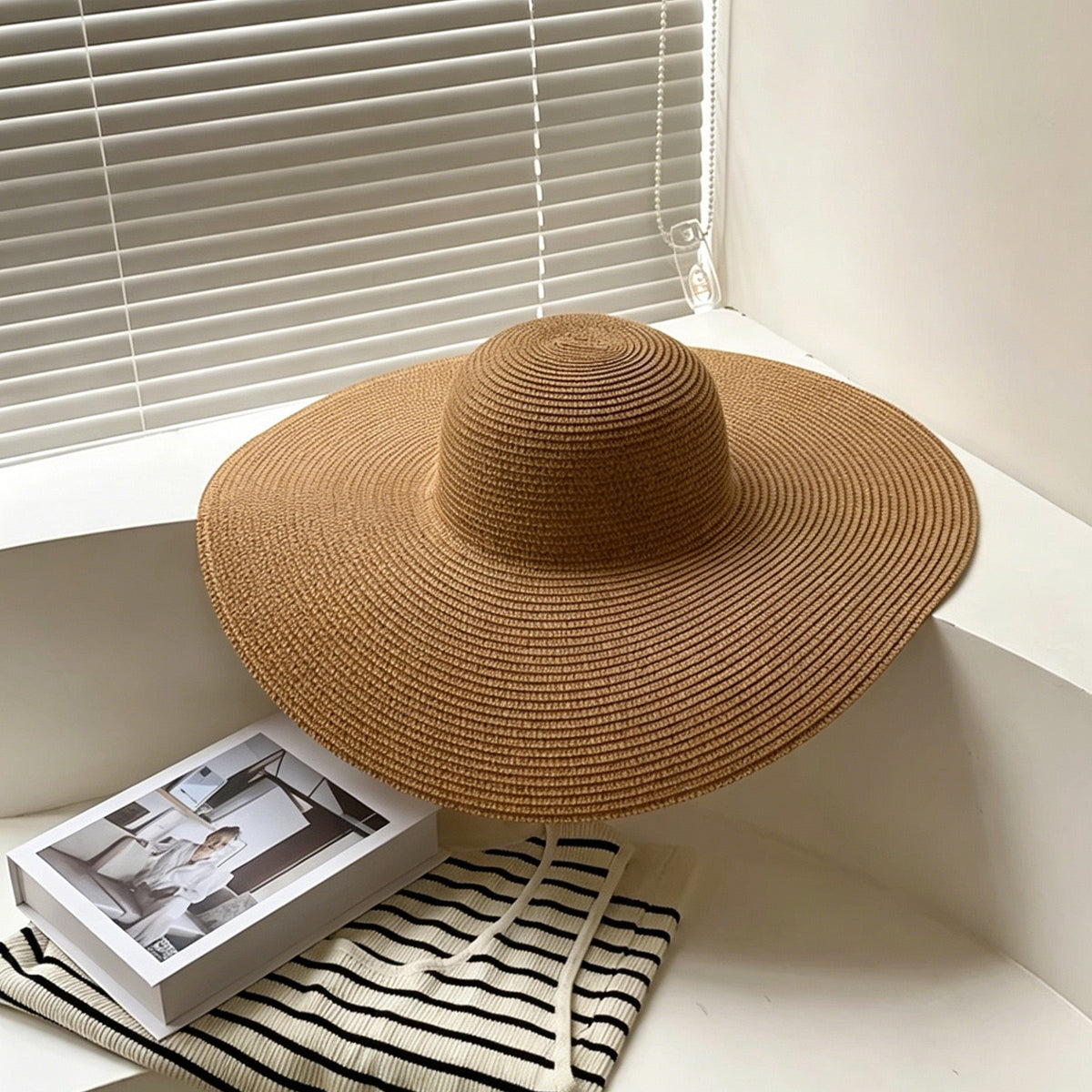 Brown Straw Hat Wide Brim Foldable Beach Sun Hat Palm Leaf Vacation Style