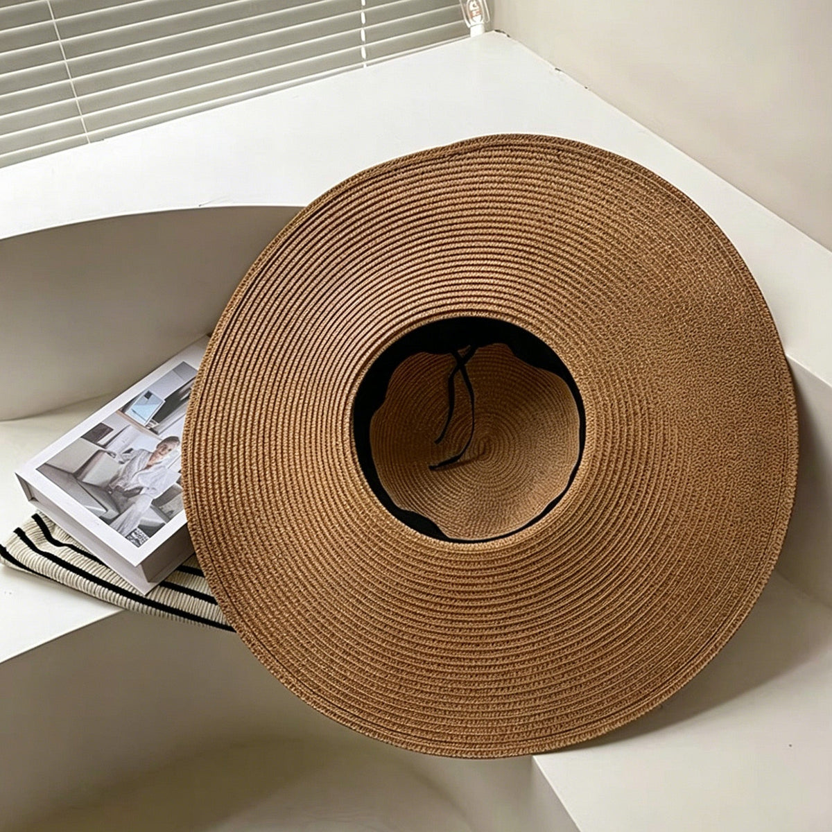 Brown Straw Hat Wide Brim Foldable Beach Sun Hat Palm Leaf Vacation Style