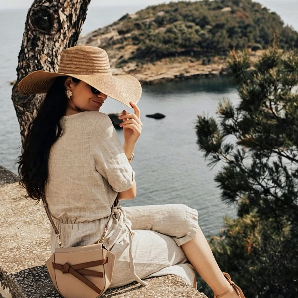 Brown Straw Hat Wide Brim Foldable Beach Sun Hat Palm Leaf Vacation Style